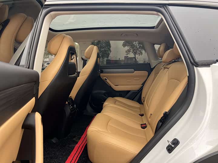 Фото 7 - Leapmotor C11