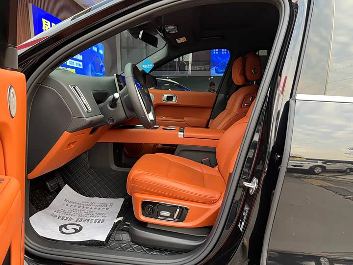 Фото 4 - LiXiang L8