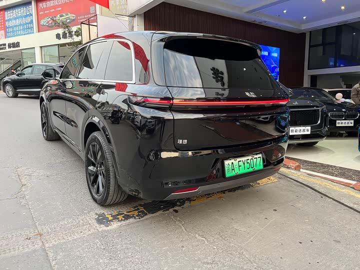 Фото 7 - LiXiang L8