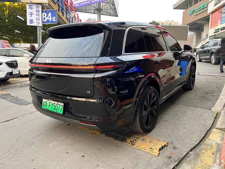 Фото 9 - LiXiang L8