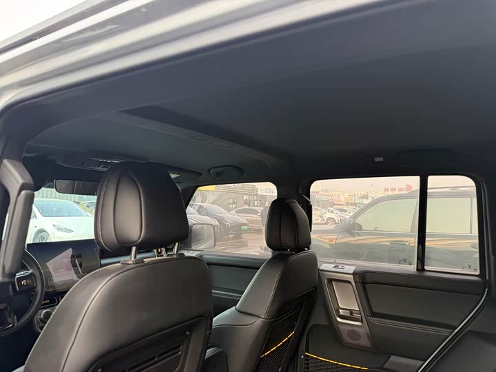 Фото 8 - Chery iCar V23