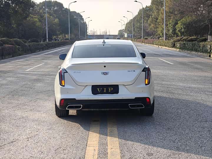 Фото 5 - Cadillac CT4