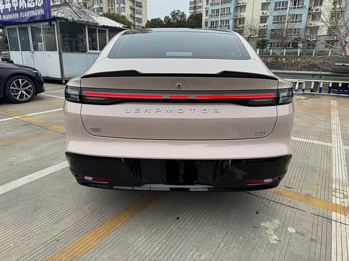 Фото 5 - Leapmotor B01