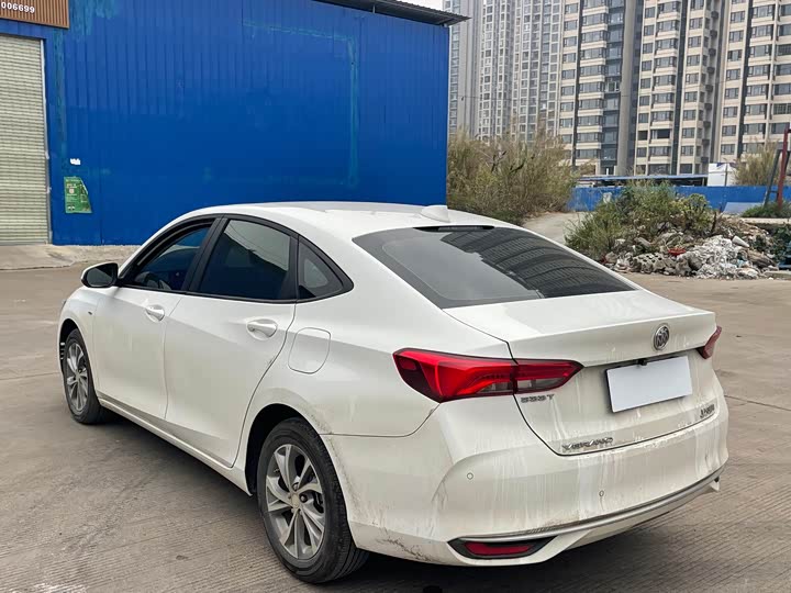 Фото 6 - Buick Verano