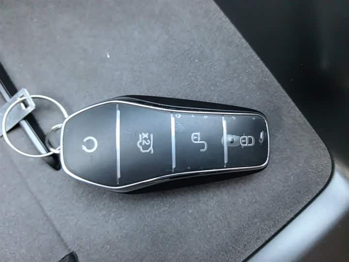 Фото 9 - BYD Song L