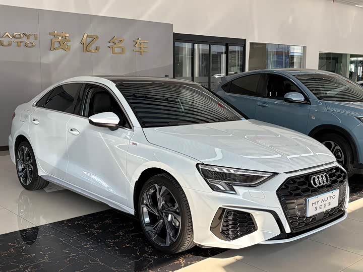 Фото 3 - Audi A3