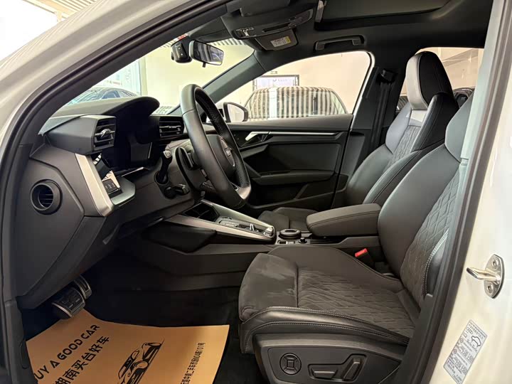 Фото 8 - Audi A3