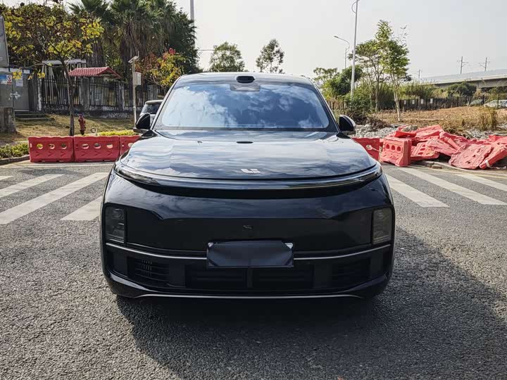 Фото 2 - LiXiang L9