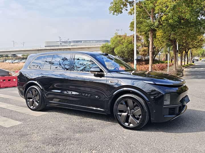 Фото 3 - LiXiang L9