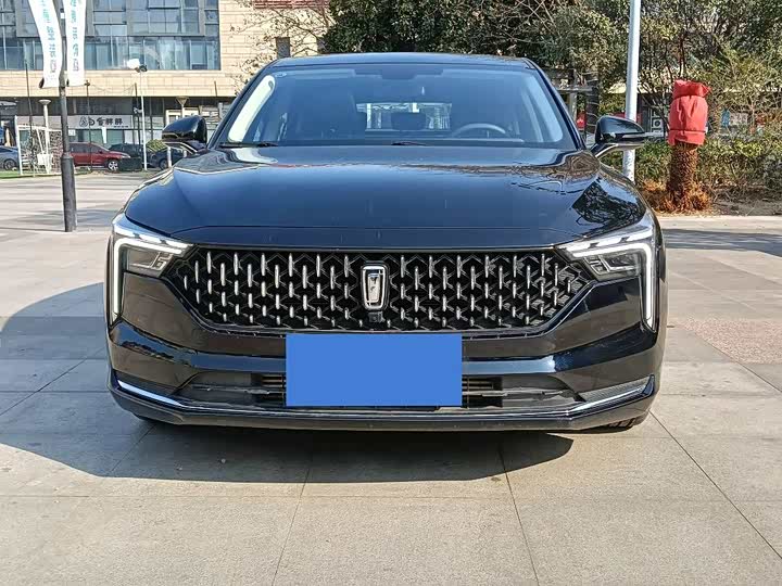 Фото 2 - Bestune B70