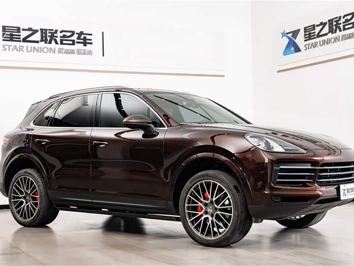 Фото 6 - Porsche Cayenne