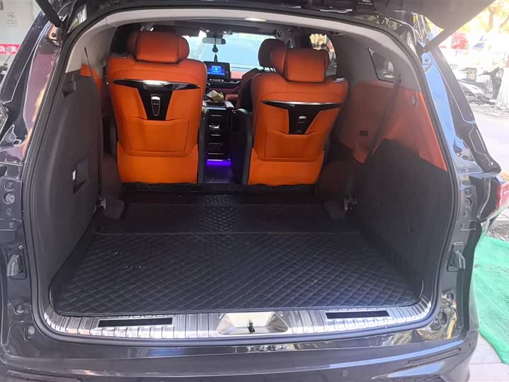 Фото 4 - Toyota Sienna