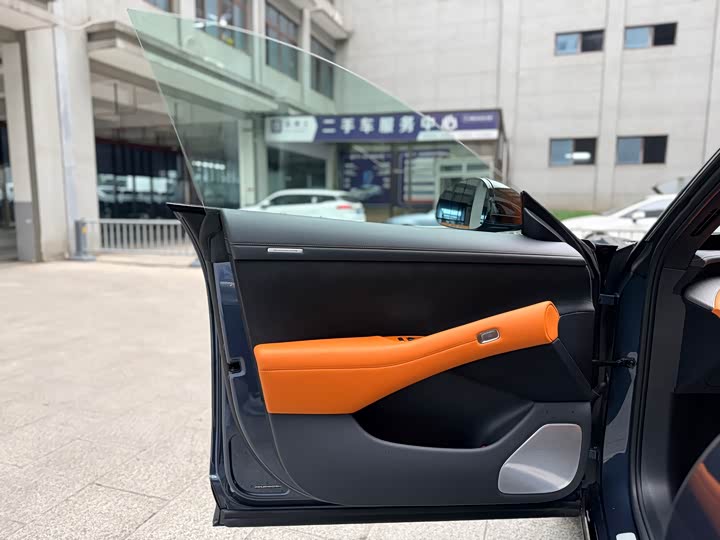 Фото 8 - Xiaomi YU7