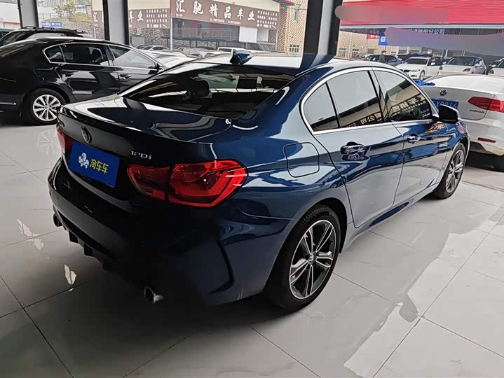 Фото 3 - BMW 1 Series