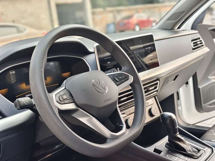 Фото 9 - Volkswagen Lavida