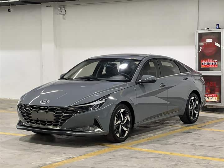 Фото 1 - Hyundai Elantra N line