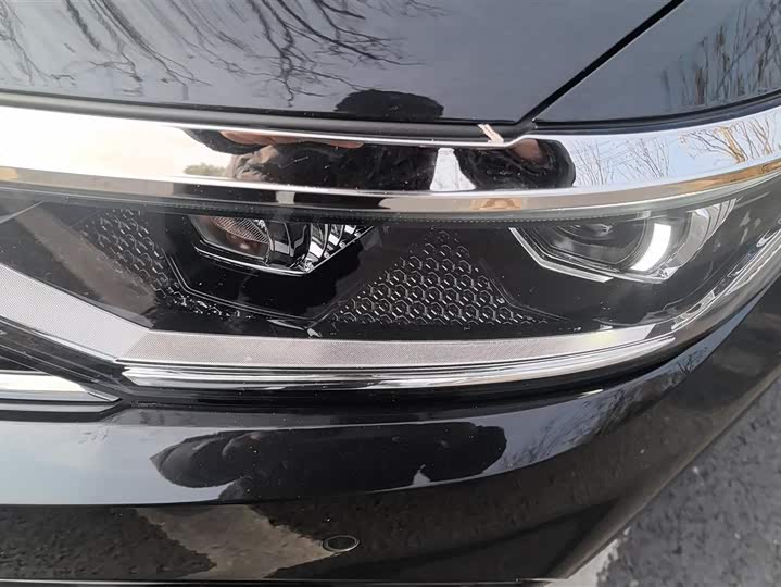 Фото 5 - Volkswagen Magotan