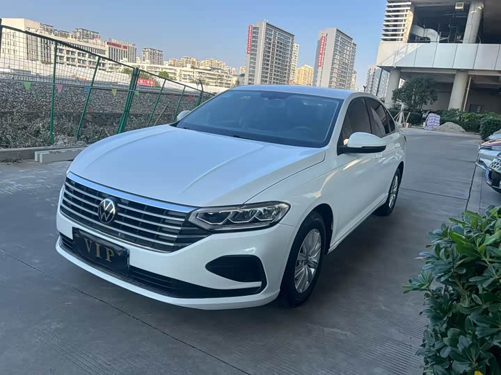 Фото 1 - Volkswagen Lavida