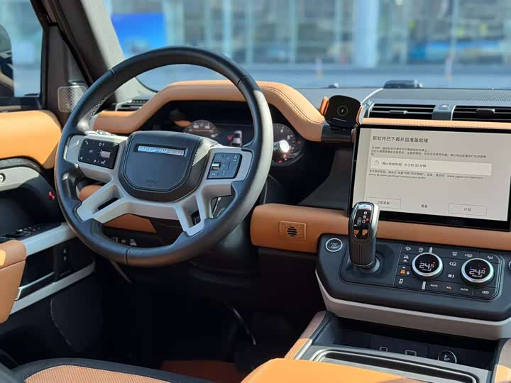 Фото 7 - Land Rover Defender