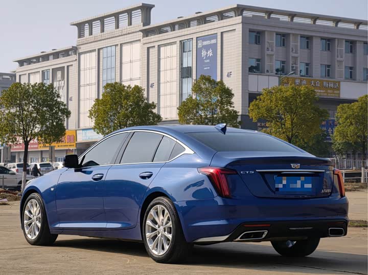 Фото 6 - Cadillac CT5