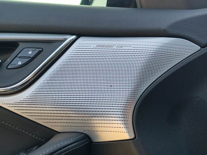 Фото 7 - Cadillac CT5