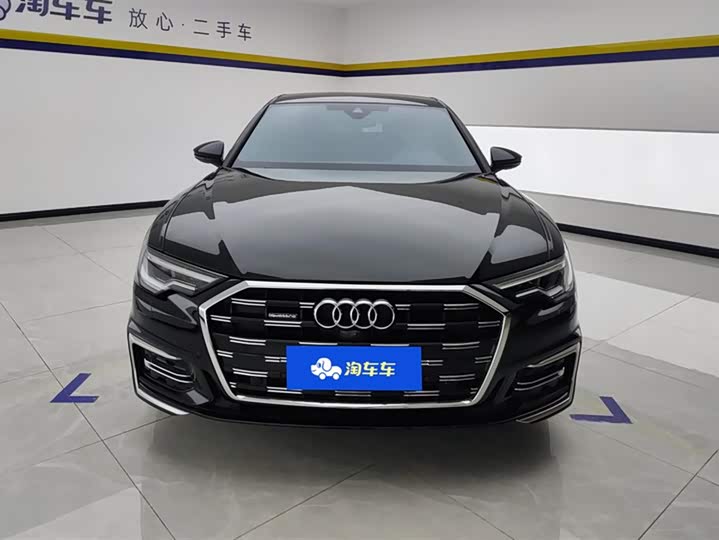 Фото 2 - Audi A6L
