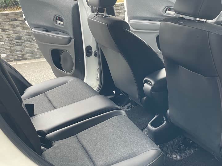 Фото 9 - Honda XR-V