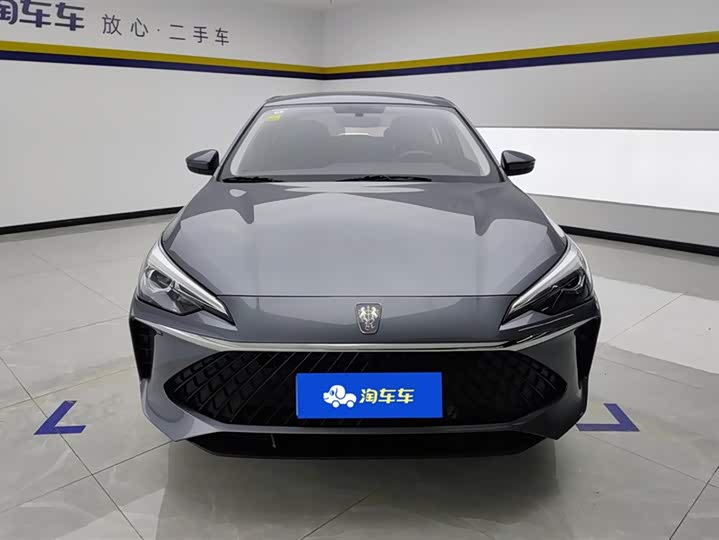 Фото 2 - Roewe i5