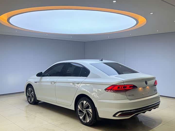 Фото 4 - Volkswagen Bora