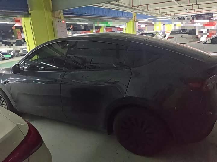 Фото 7 - Tesla Model Y