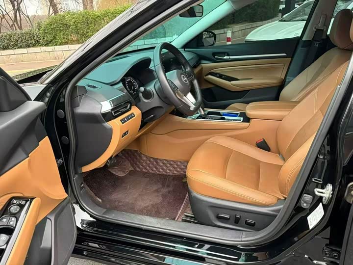 Фото 5 - Nissan Teana