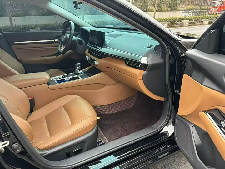 Фото 6 - Nissan Teana