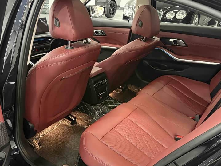 Фото 6 - BMW 3 Series