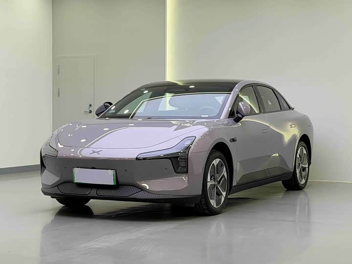 Фото 1 - XPeng Mona M03