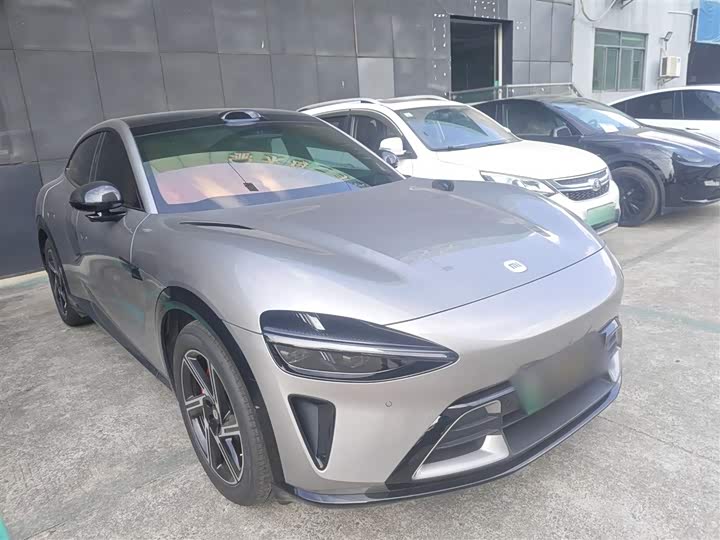 Фото 4 - Xiaomi YU7