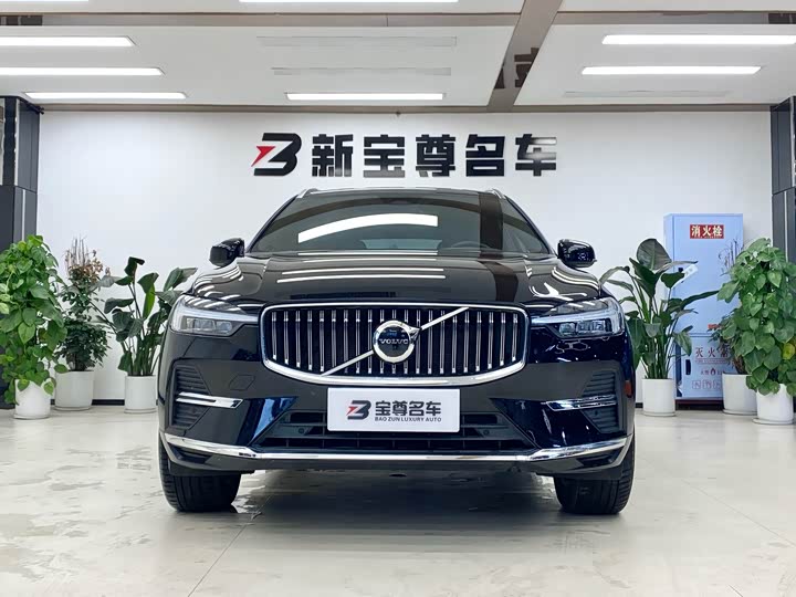 Фото 2 - Volvo XC60