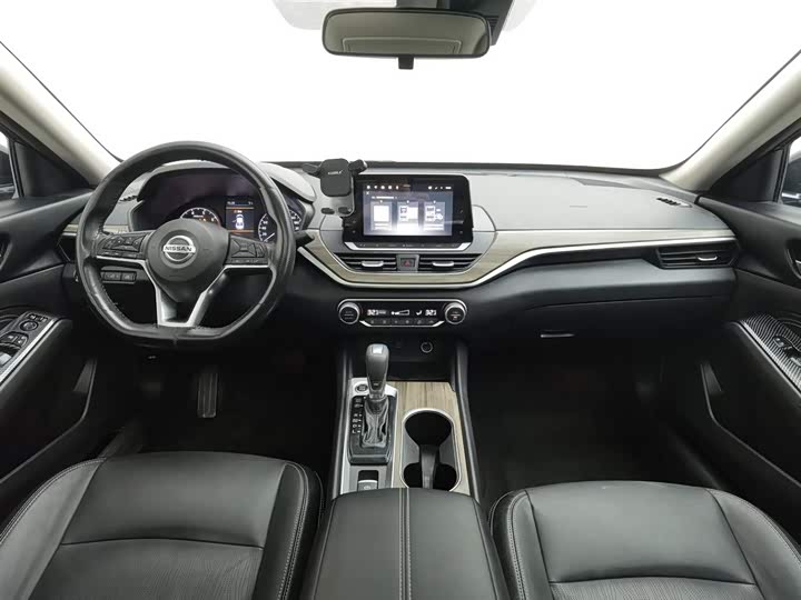 Фото 5 - Nissan Teana