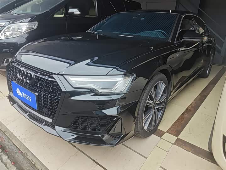 Фото 1 - Audi A6L