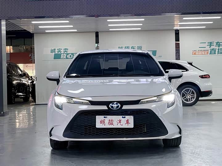 Фото 2 - Toyota Levin