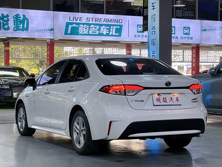 Фото 4 - Toyota Levin