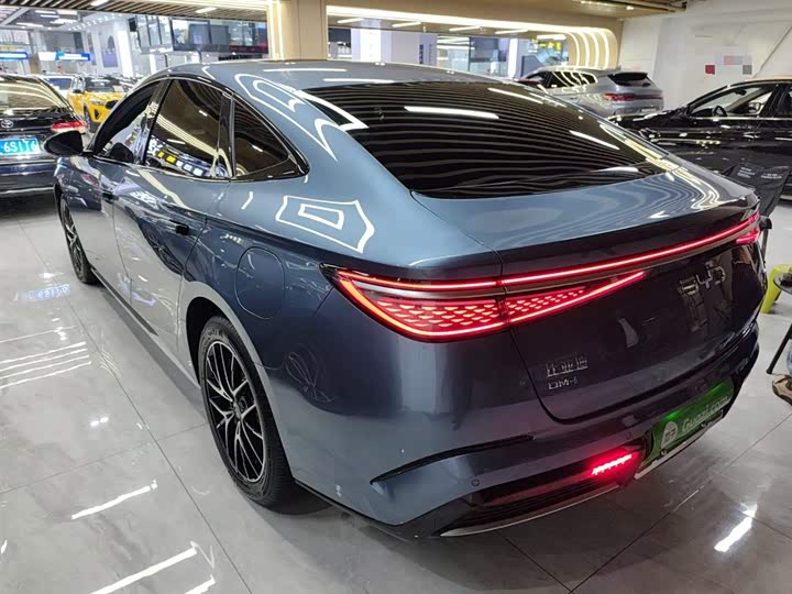 Фото 5 - BYD Seal