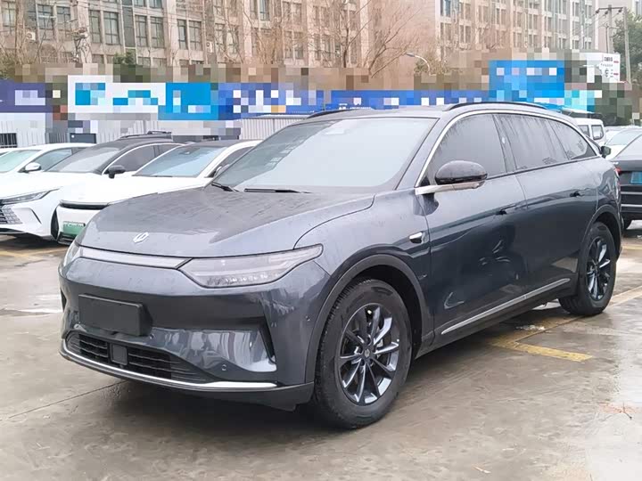 Фото 1 - Leapmotor C11