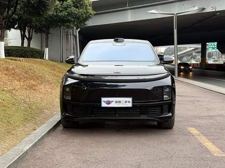 Фото 2 - LiXiang L7