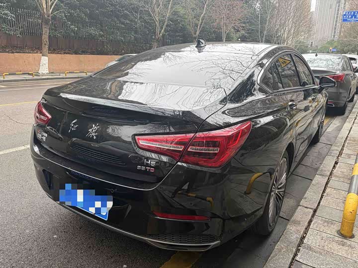 Фото 2 - Hongqi H5