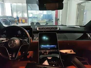 Фото 6 - Mercedes-Benz S-Class