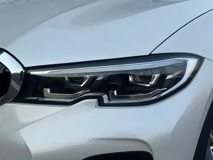 Фото 5 - BMW 3 Series