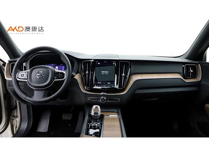 Фото 5 - Volvo XC60