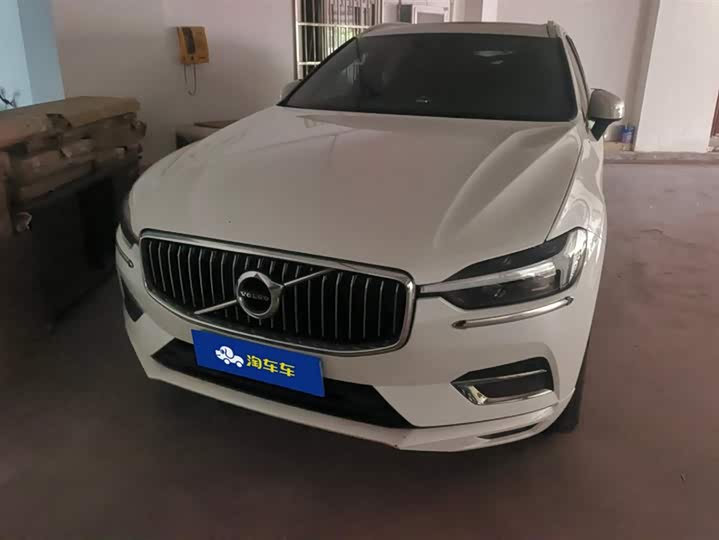 Фото 2 - Volvo XC60