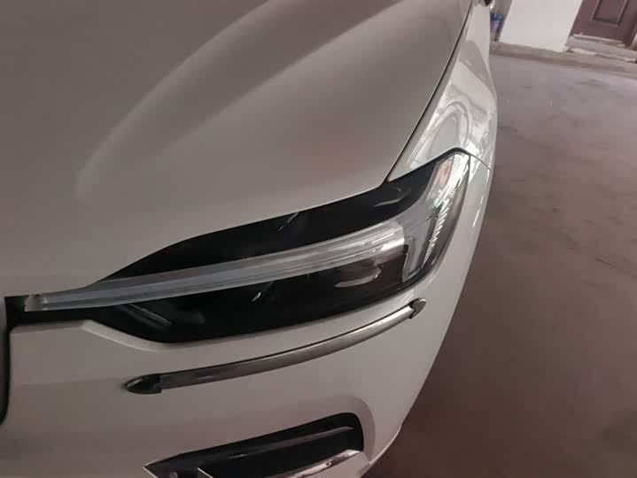 Фото 5 - Volvo XC60