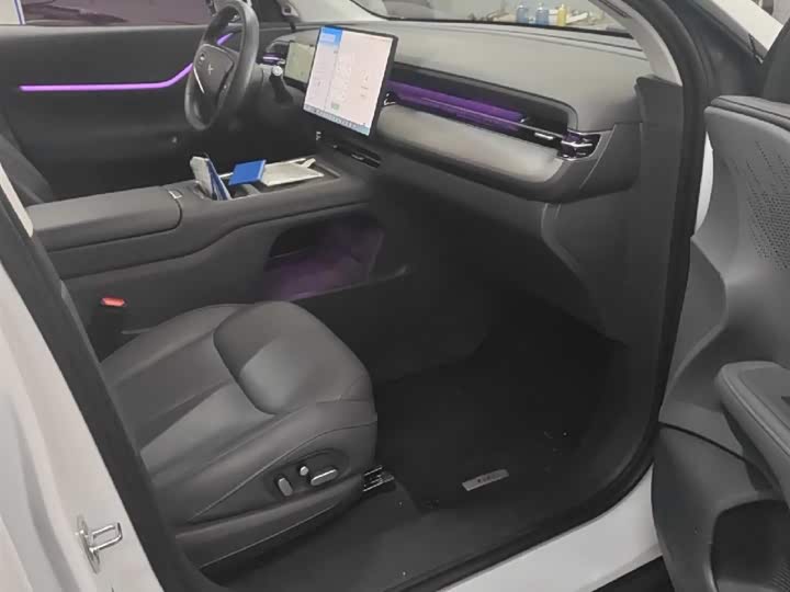 Фото 6 - XPeng G6